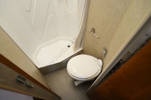 2009 Fleetwood Pulse 24D