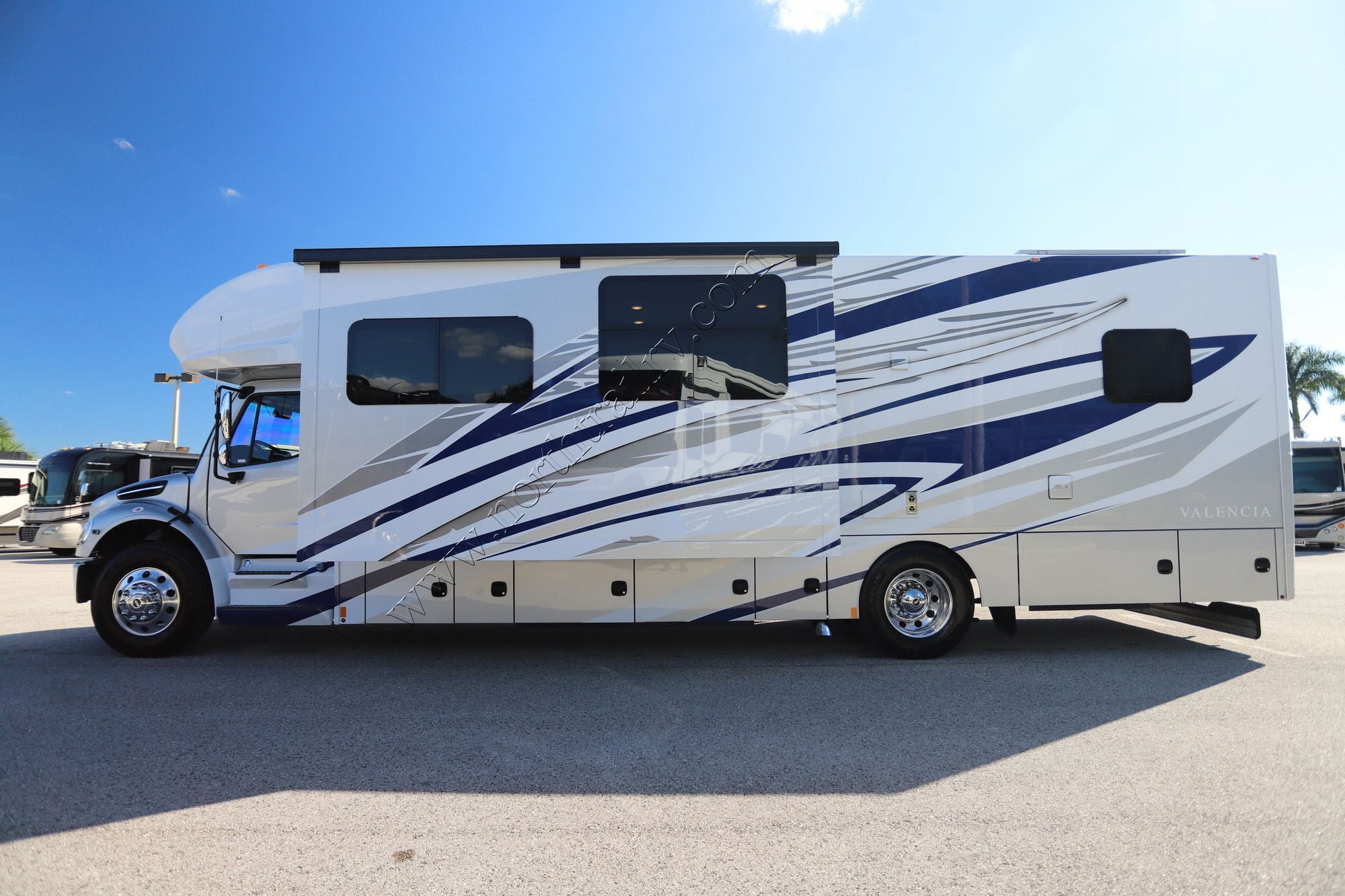 New 2027 Renegade Rv Valencia 36SB Super C  For Sale