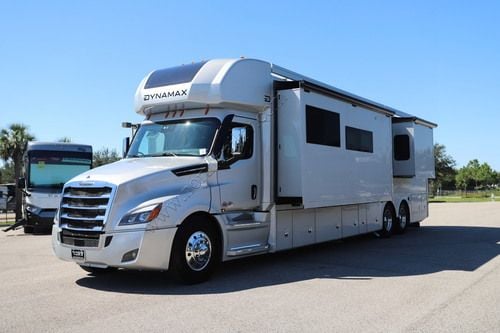 2027 Dynamax Grand Sport Gt 45CB