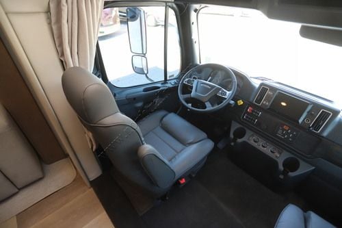 2027 Renegade Rv Valencia 36SB Super C