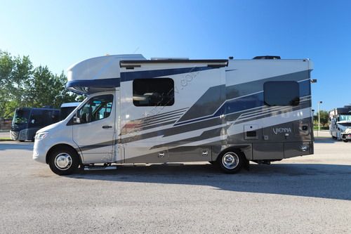 2025 Renegade Rv Vienna 25TBC