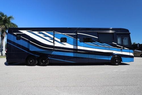 2027 Newmar London Aire 4540 Class A