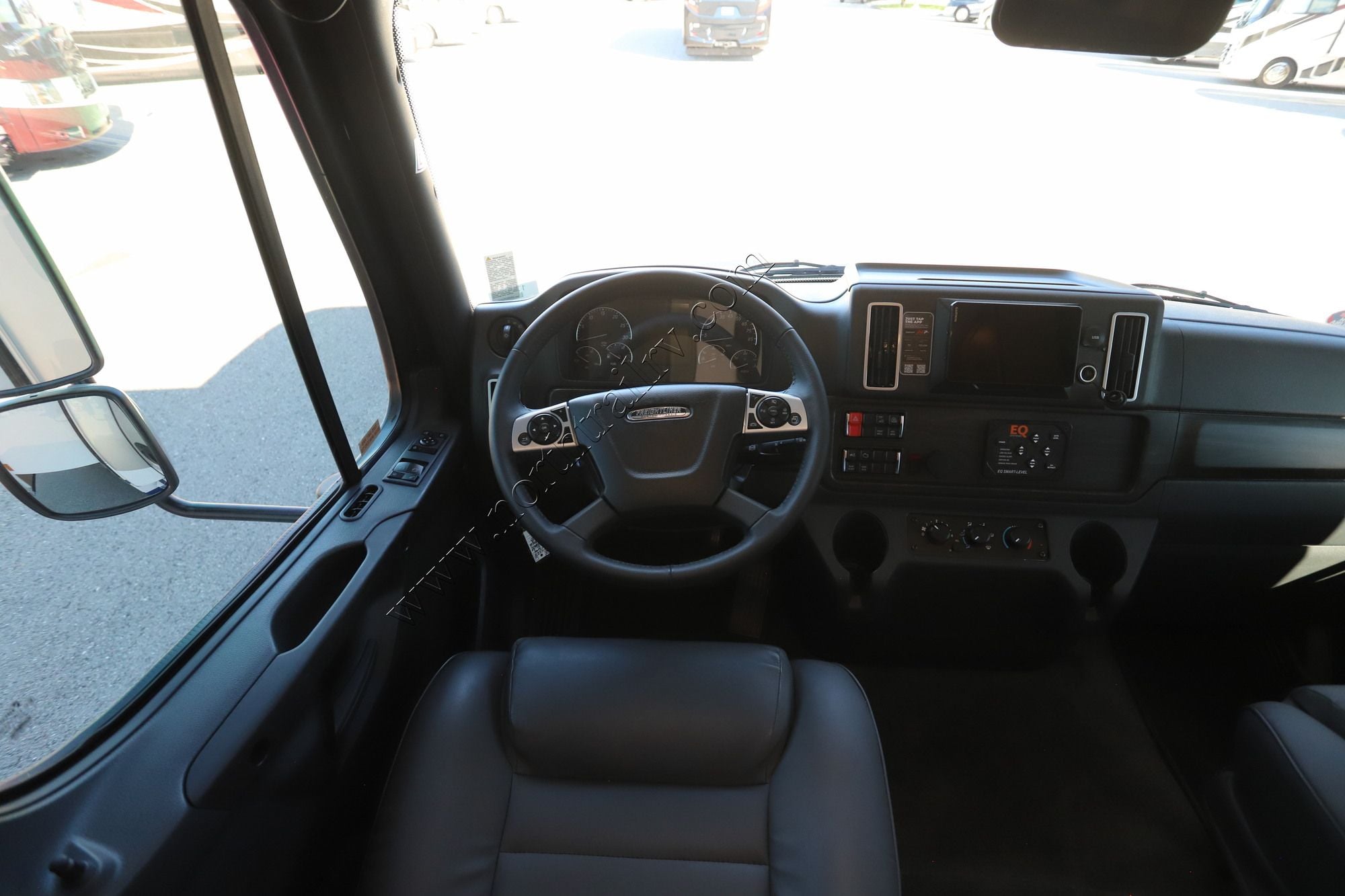 New 2027 Renegade Rv Valencia 36SB Super C  For Sale
