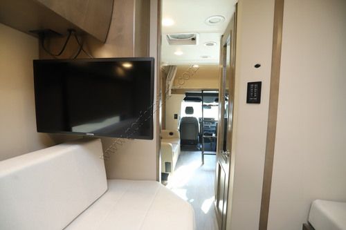 2025 Renegade Rv Vienna 25TBC