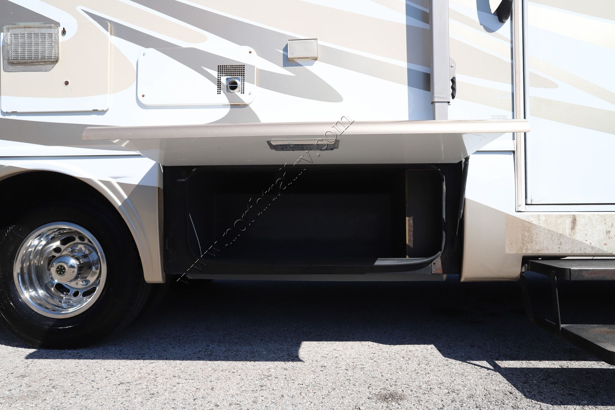 Used 2009 Fleetwood Pulse 24D Class C  For Sale
