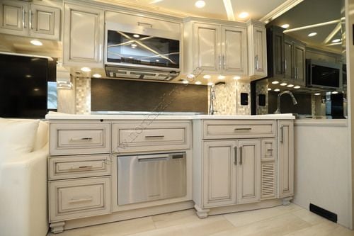 2024 Newmar Mountain Aire 4118