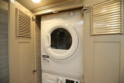 2024 Newmar Mountain Aire 4118