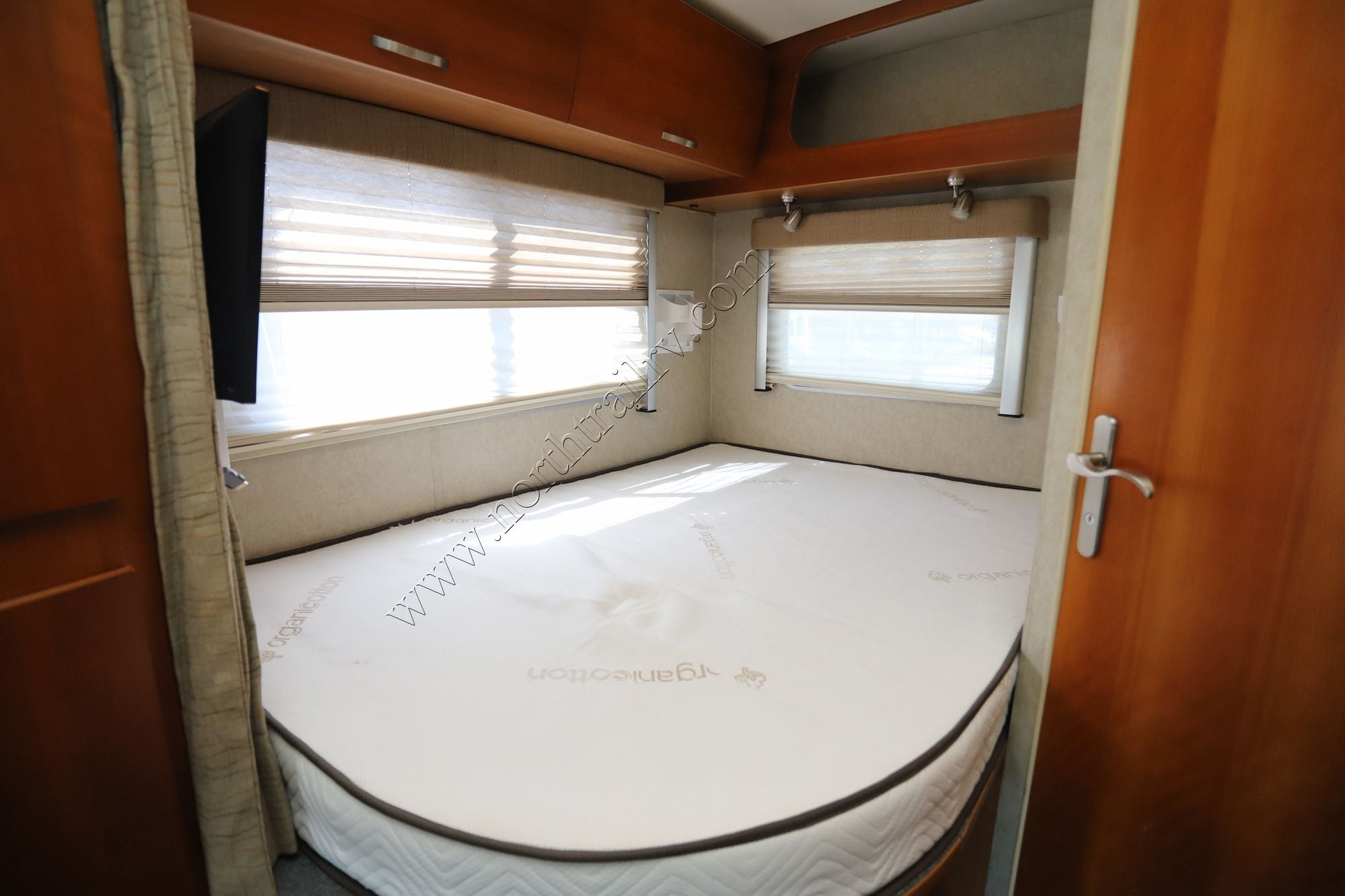 Used 2009 Fleetwood Pulse 24D Class C  For Sale