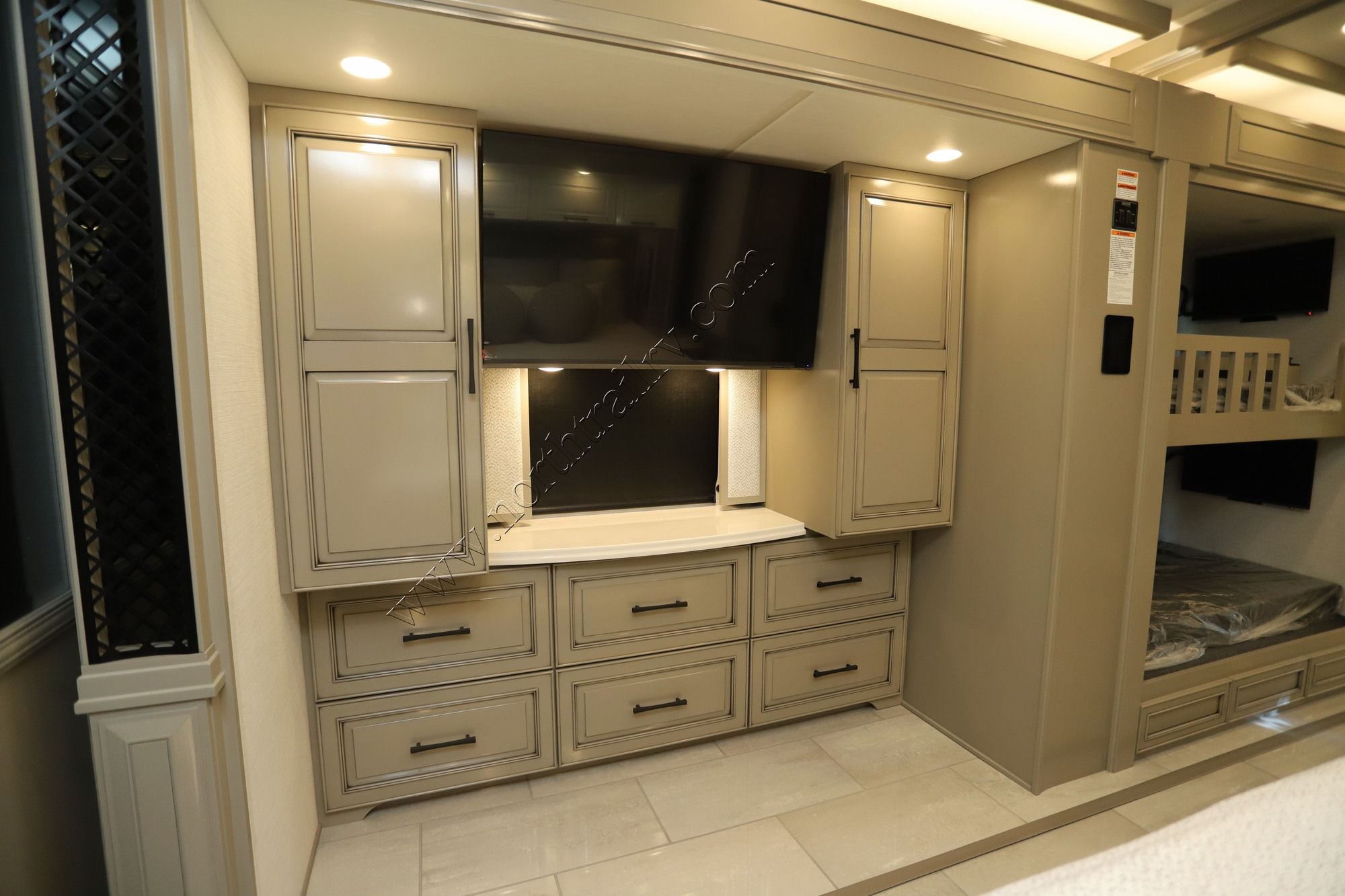 New 2027 Newmar London Aire 4540 Class A  For Sale