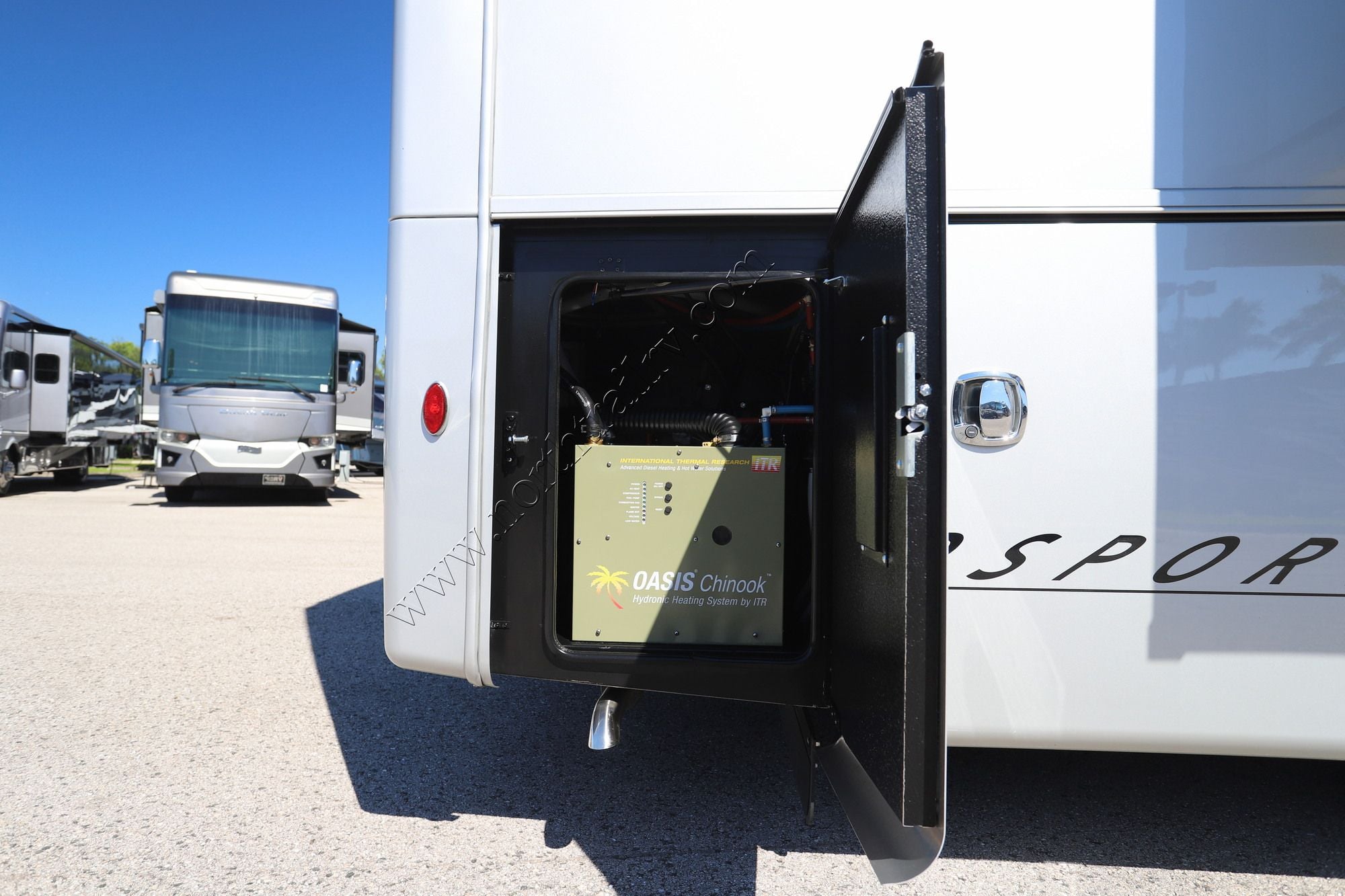 Used 2027 Dynamax Grand Sport 45CB Super C  For Sale