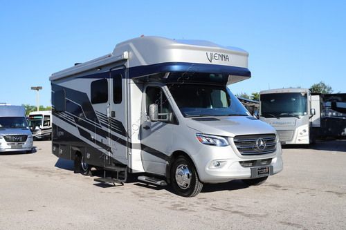 2025 Renegade Rv Vienna 25TBC