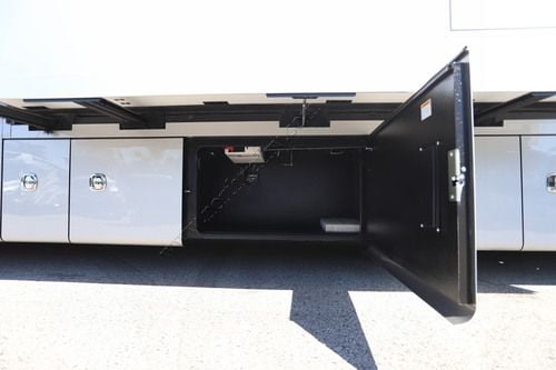 2027 Dynamax Grand Sport Gt 45CB