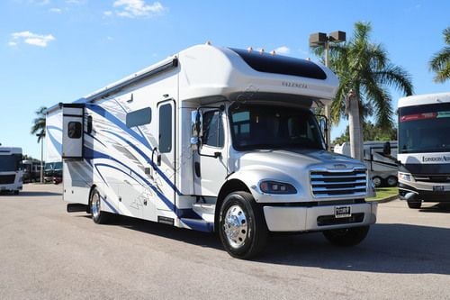 2027 Renegade Rv Valencia 36SB Super C