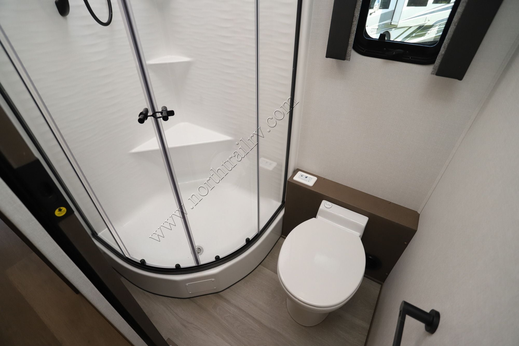 New 2027 Renegade Rv Valencia 36SB Super C  For Sale