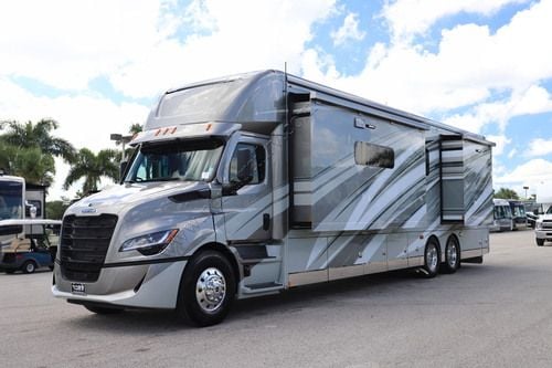 2027 Renegade Rv Xl 43DB