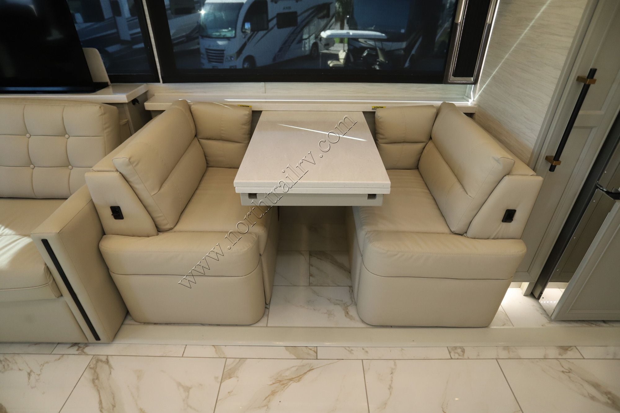 New 2027 Tiffin Motor Homes Allegro Bus 40IP Class A  For Sale