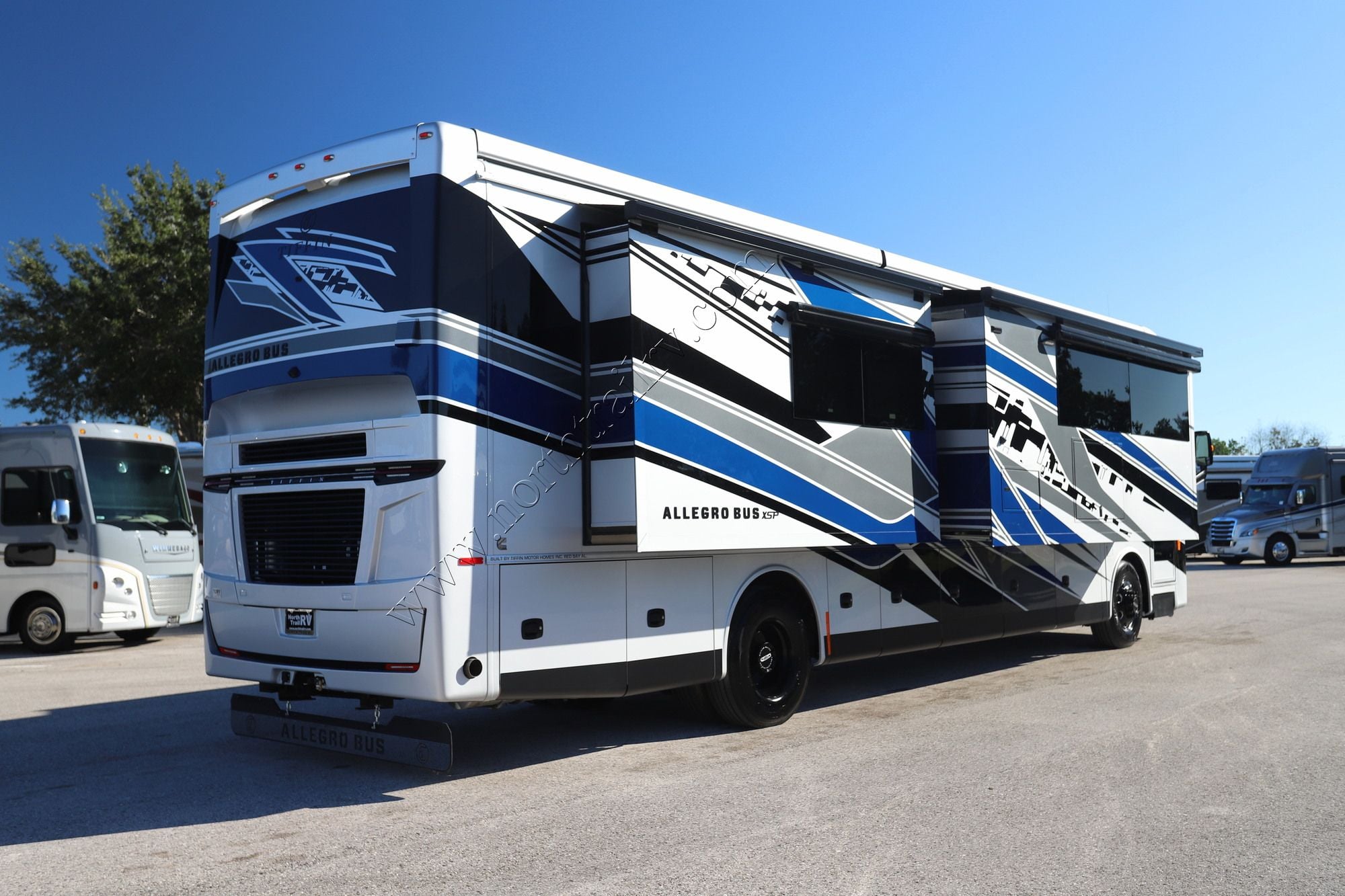 New 2027 Tiffin Motor Homes Allegro Bus 40IP Class A  For Sale