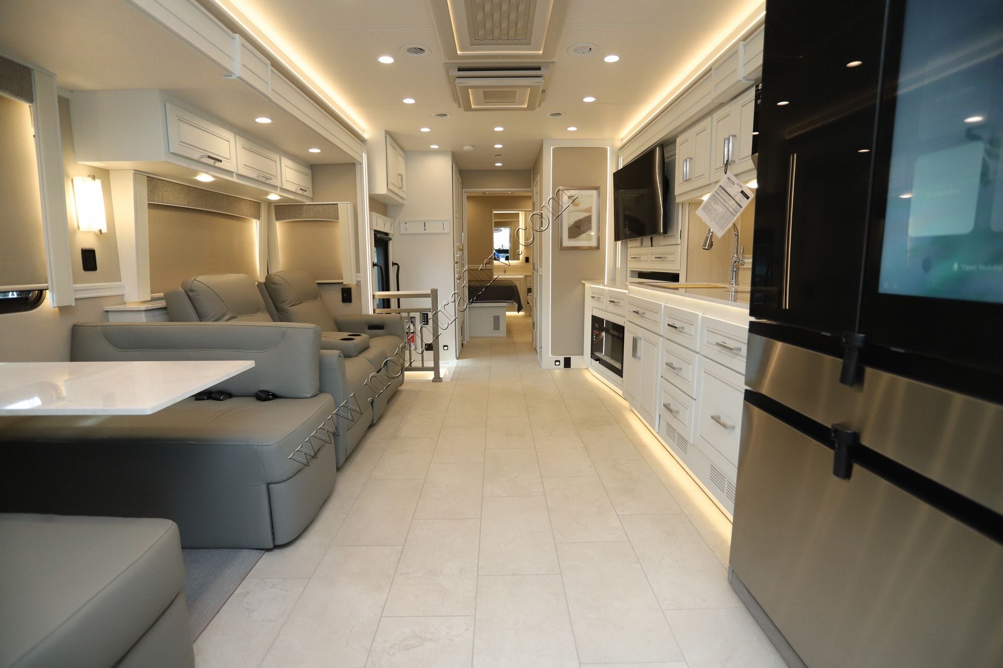New 2027 Renegade Rv Xl 43DB Super C  For Sale