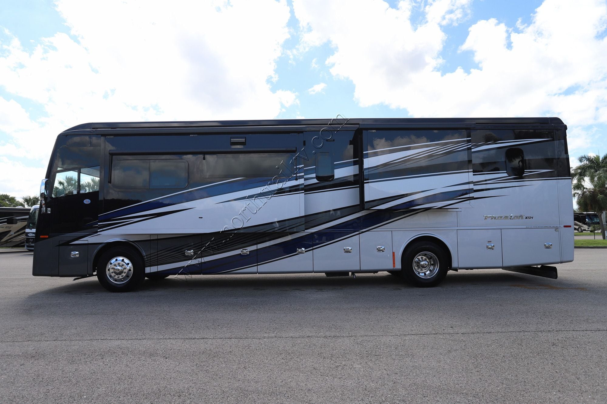Used 2026 Tiffin Motor Homes Phaeton 40IH Class A  For Sale