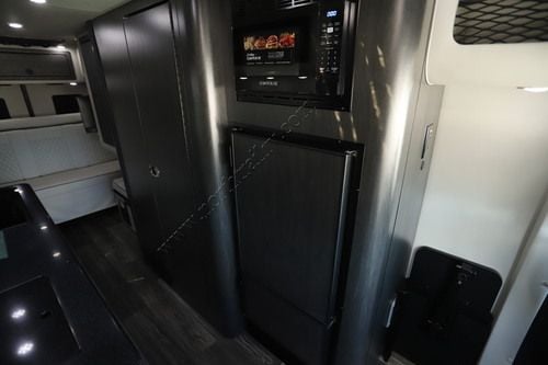 2027 Ogv Luxury Coach V-Tour B5RLA