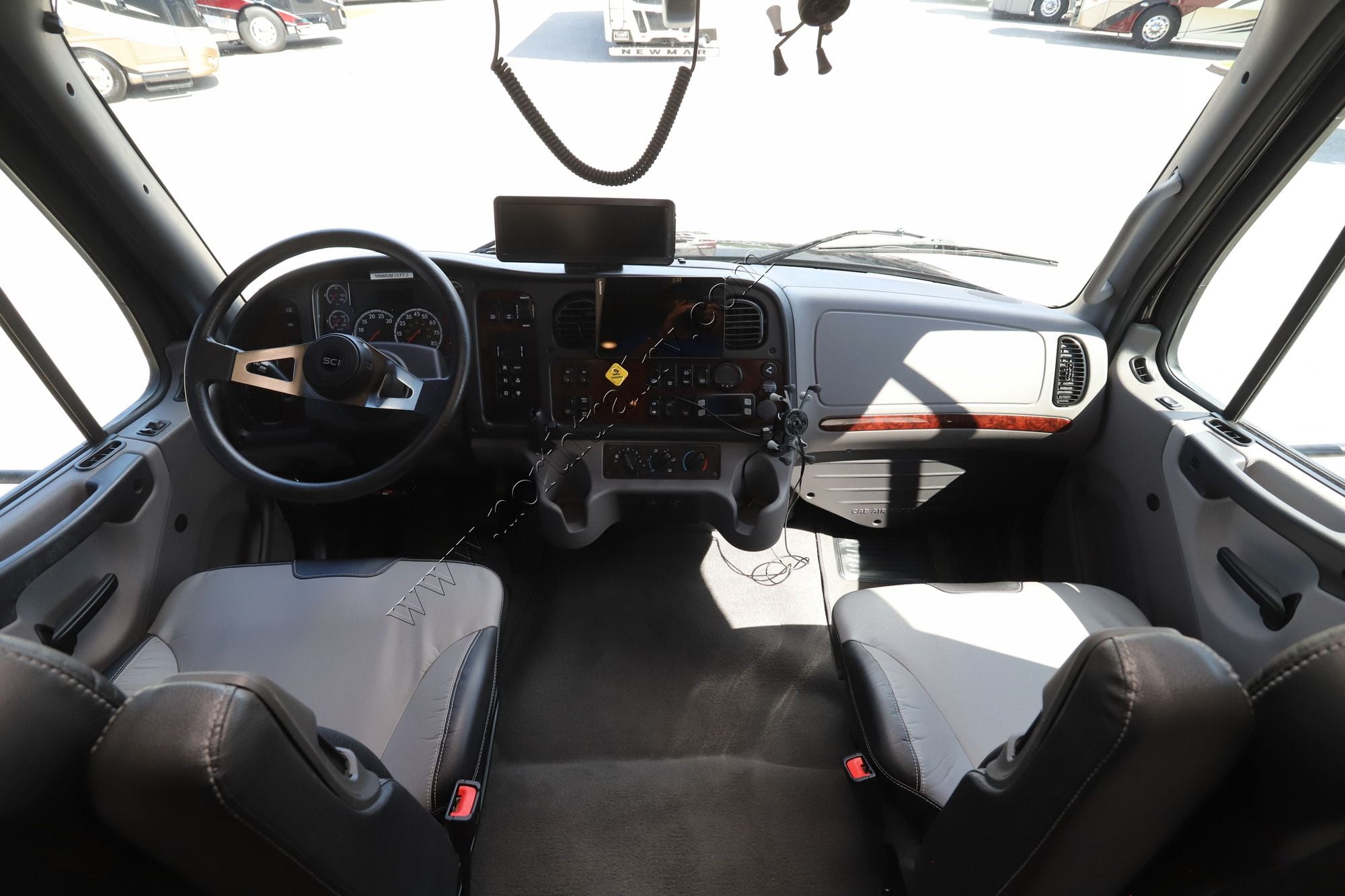 Used 2021 Renegade Rv Verona 40VRB Super C  For Sale