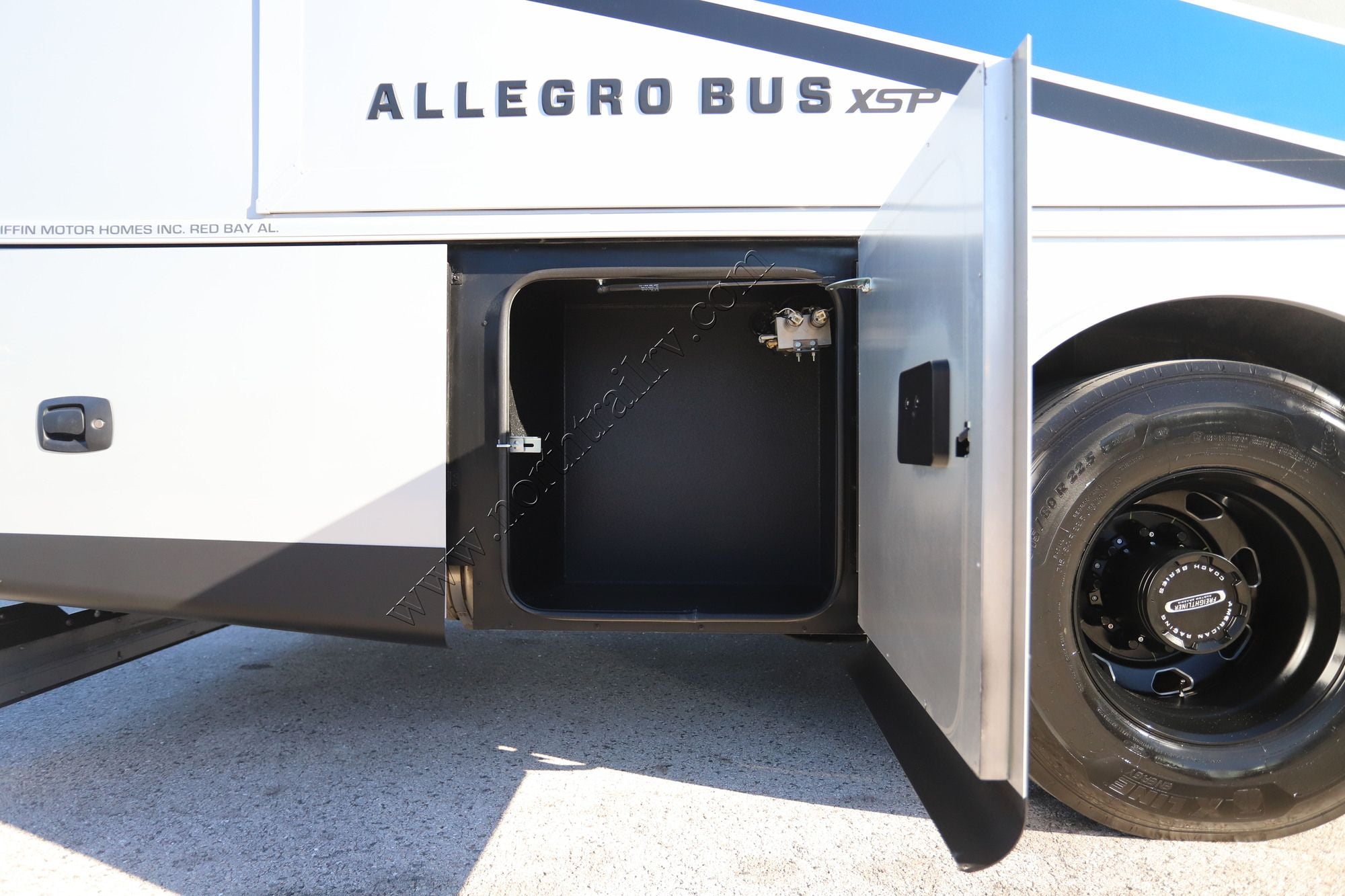 New 2027 Tiffin Motor Homes Allegro Bus 40IP Class A  For Sale