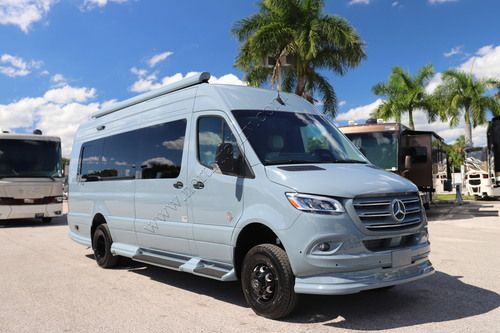 2027 Ogv Luxury Coach V-Tour B5RLA