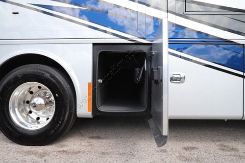 2026 Tiffin Motor Homes Phaeton 40IH