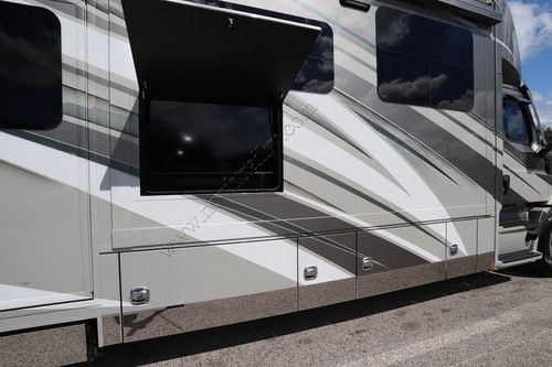 2027 Renegade Rv Xl 43DB