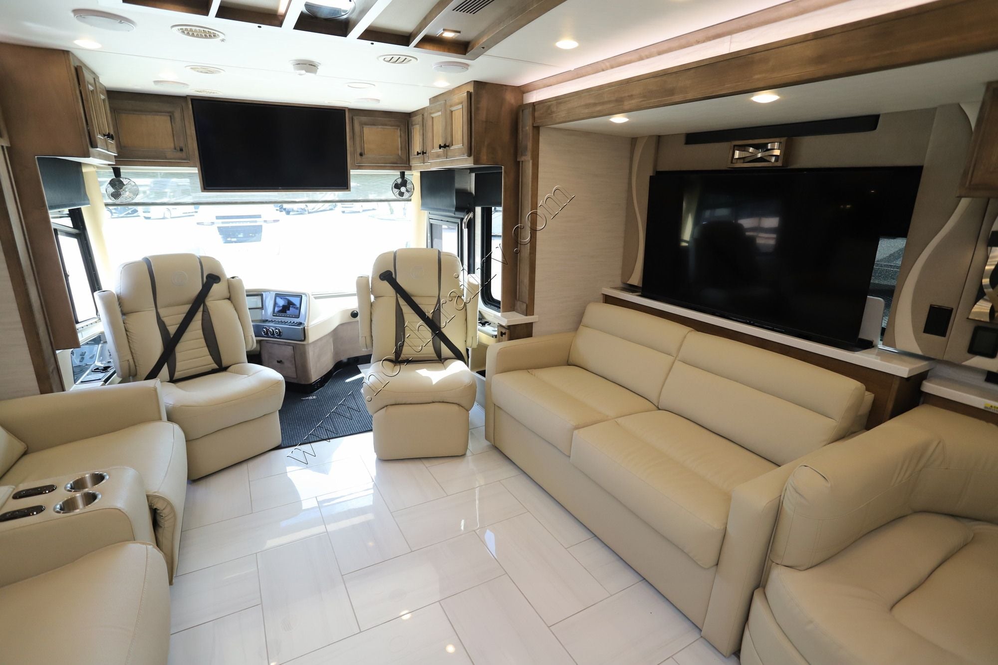 Used 2026 Tiffin Motor Homes Phaeton 40IH Class A  For Sale