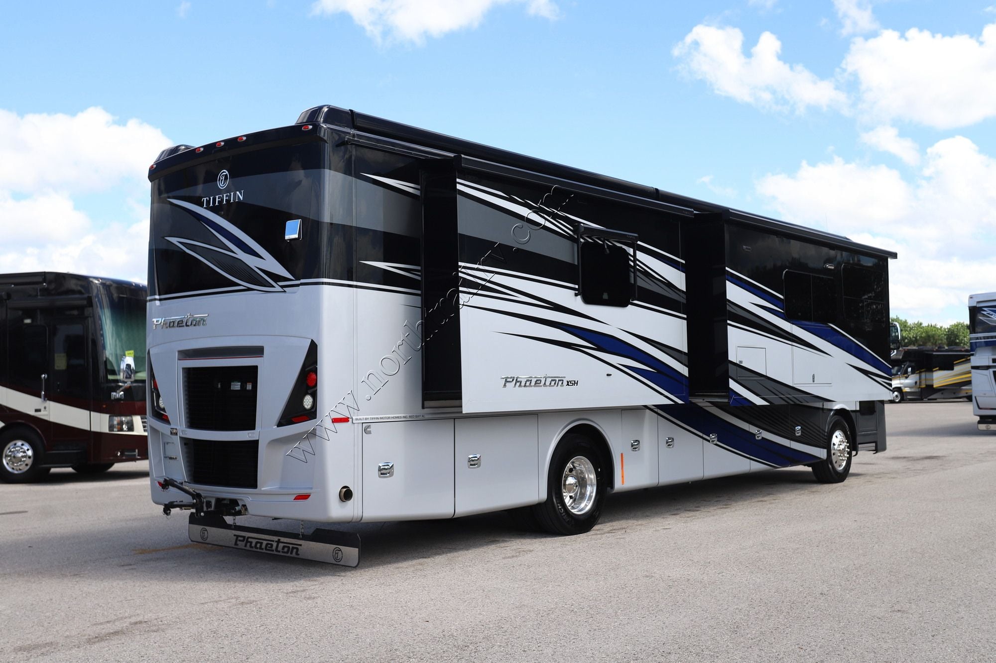 Used 2026 Tiffin Motor Homes Phaeton 40IH Class A  For Sale