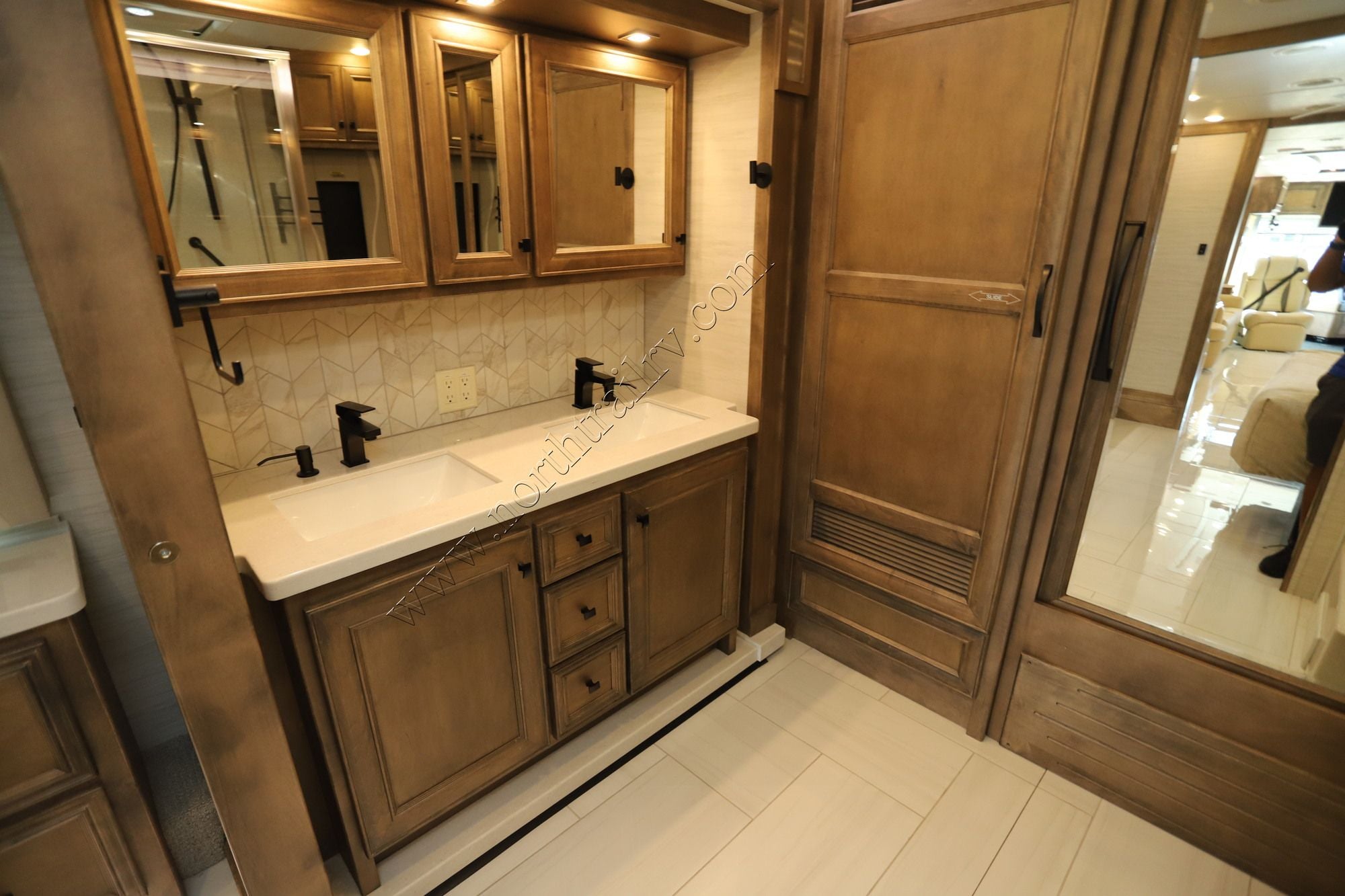 Used 2026 Tiffin Motor Homes Phaeton 40IH Class A  For Sale