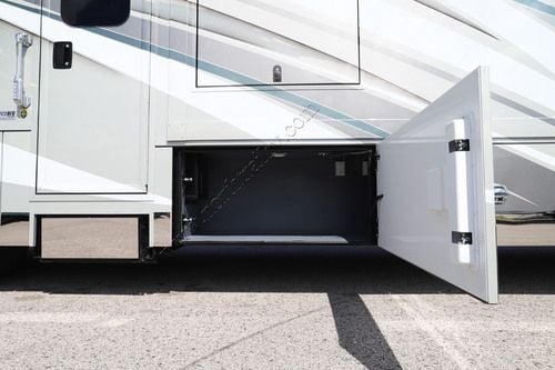 2027 Renegade Rv Xl 43DB