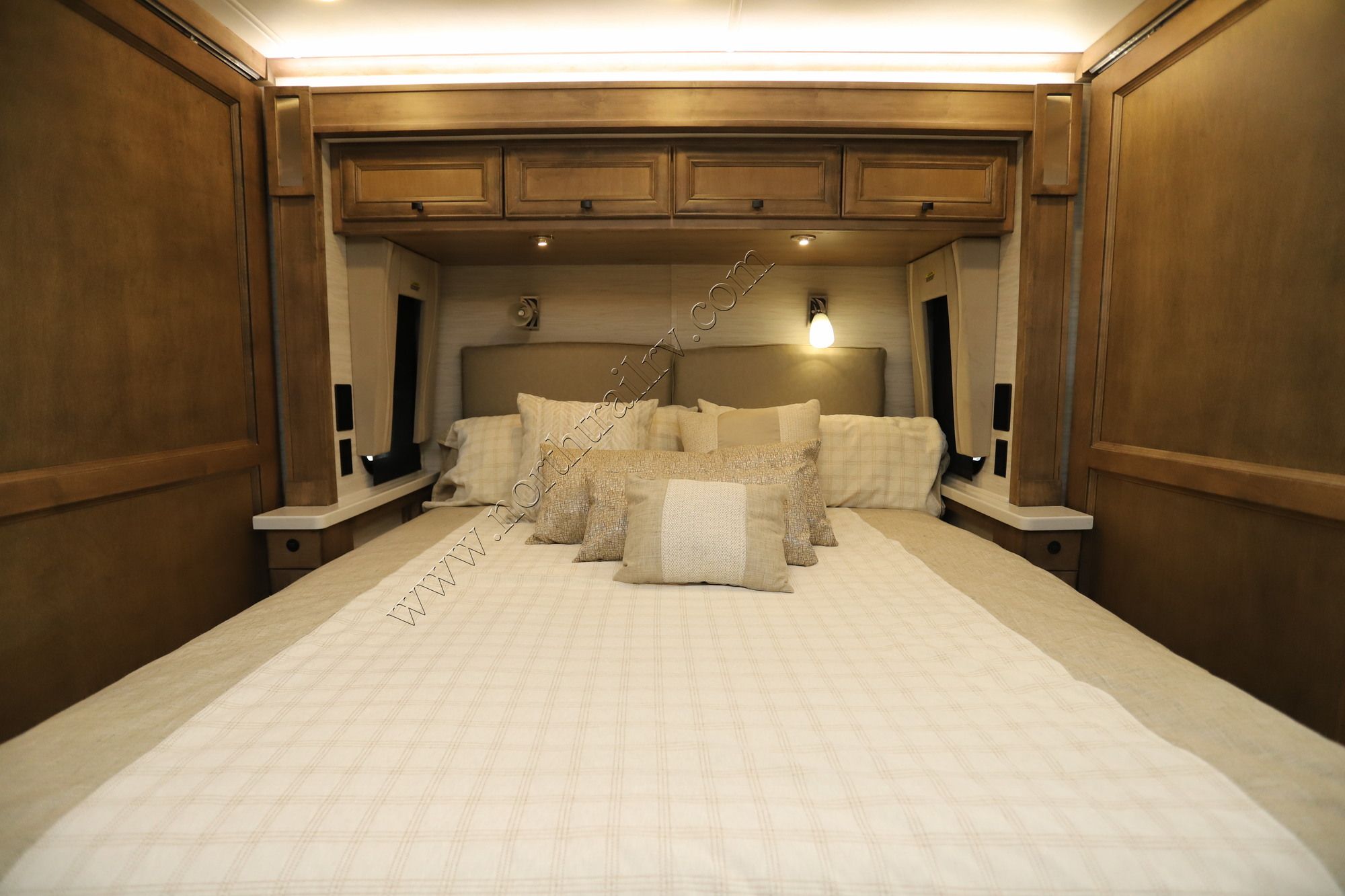 Used 2026 Tiffin Motor Homes Phaeton 40IH Class A  For Sale