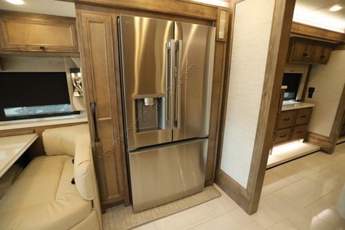 2026 Tiffin Motor Homes Phaeton 40IH