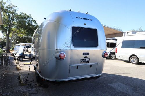2027 Airstream World Travel 17RB