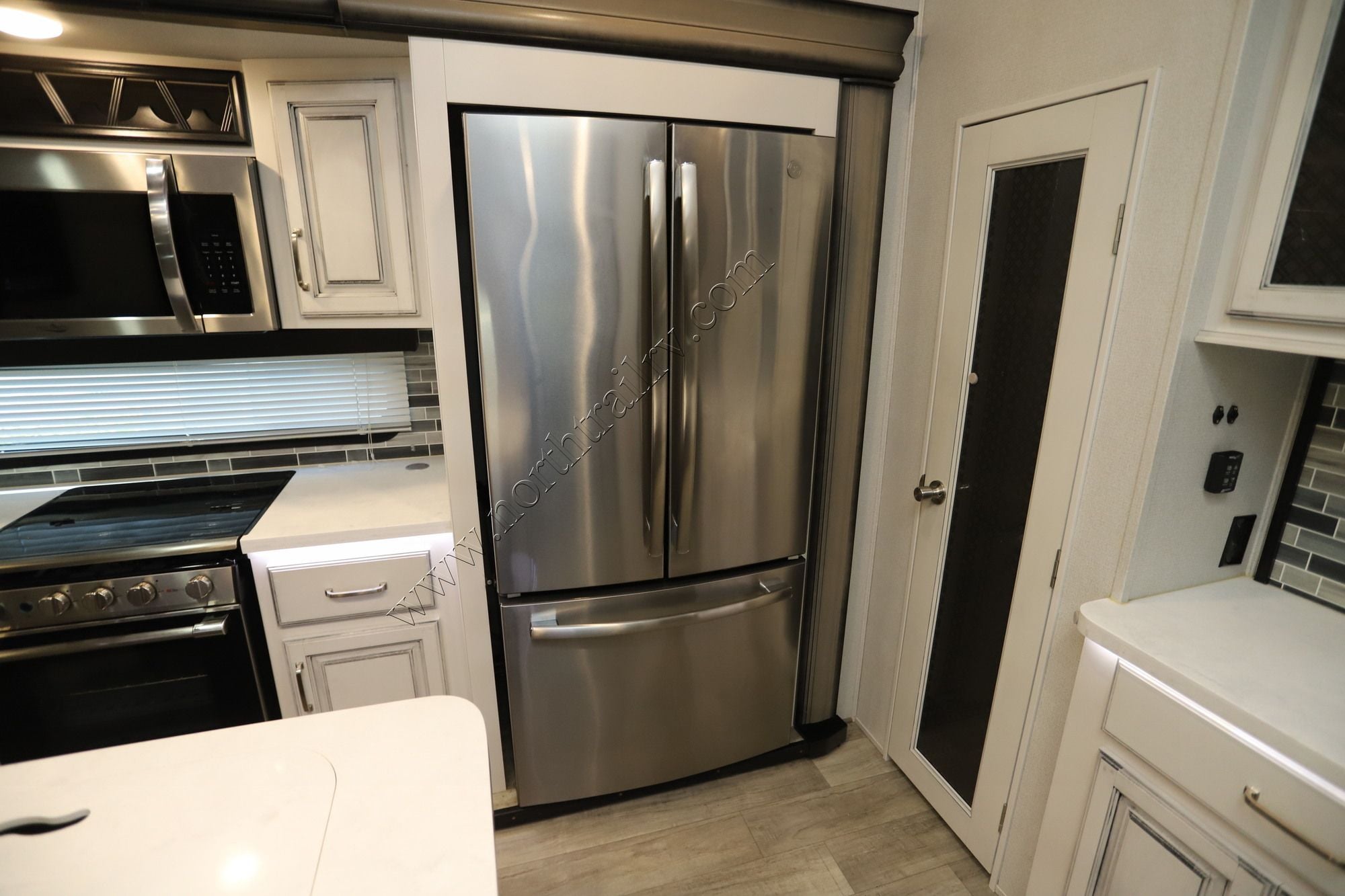 Used 2021 Keystone Montana Legacy 3791 Fifth Wheel  For Sale