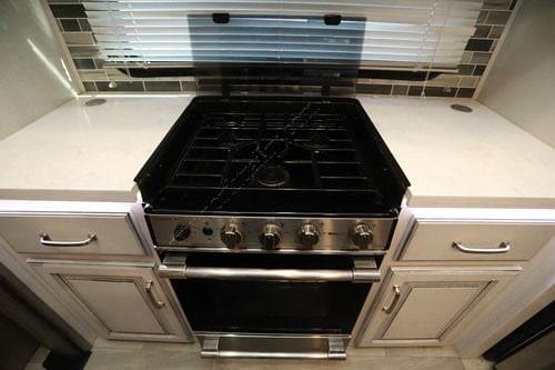 2021 Keystone Montana Legacy 3791