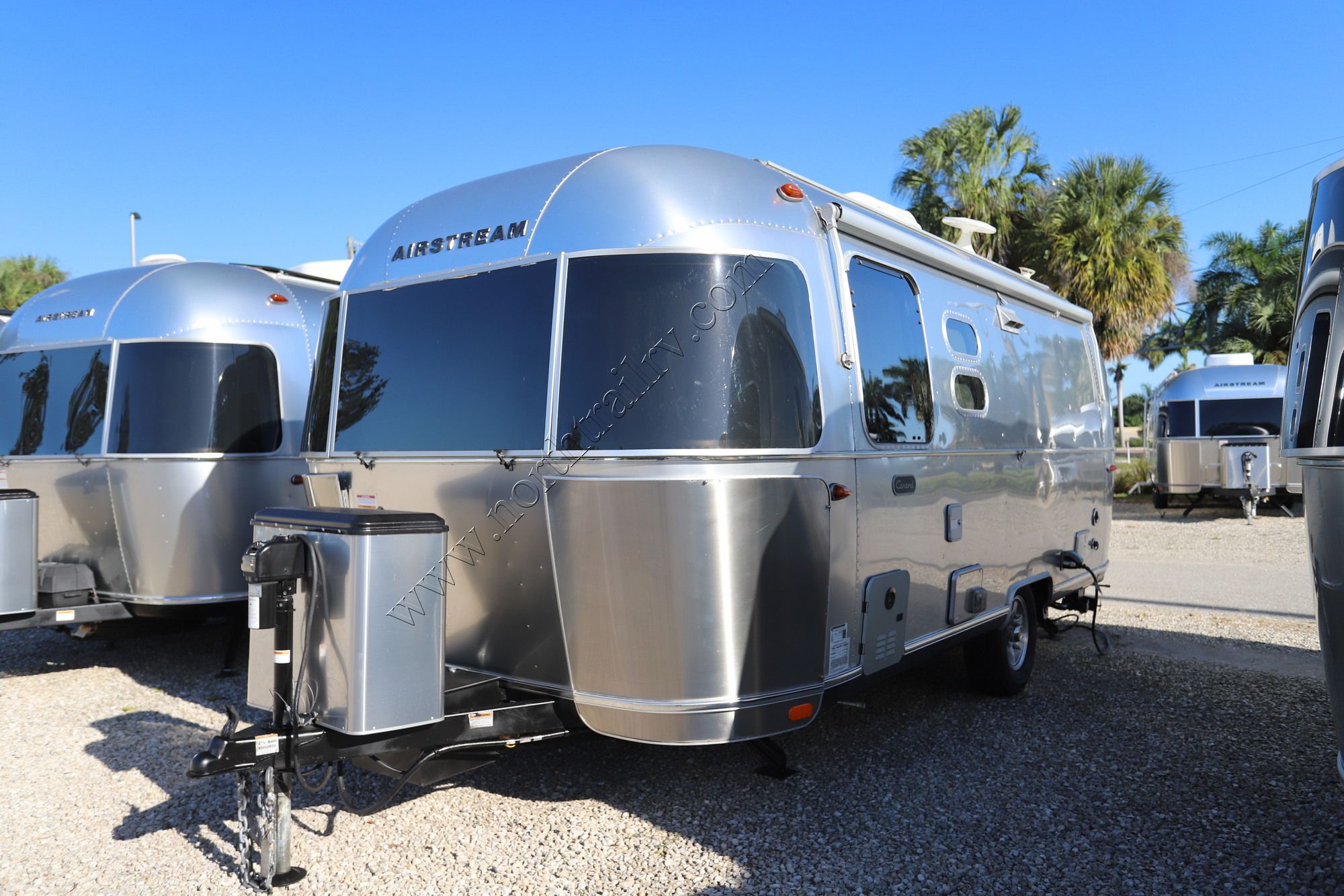 Used 2022 Airstream Caravel 22FB Travel Trailer  For Sale