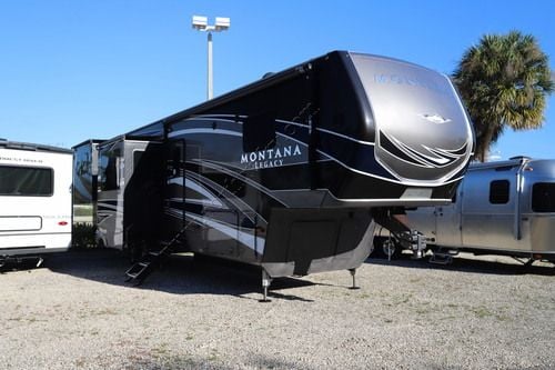 2021 Keystone Montana Legacy 3791