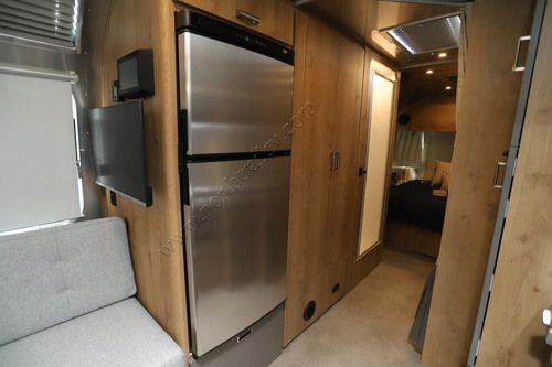 2027 Airstream Trade Wind 27FB