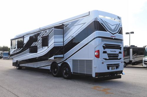 2027 Newmar London Aire 4540