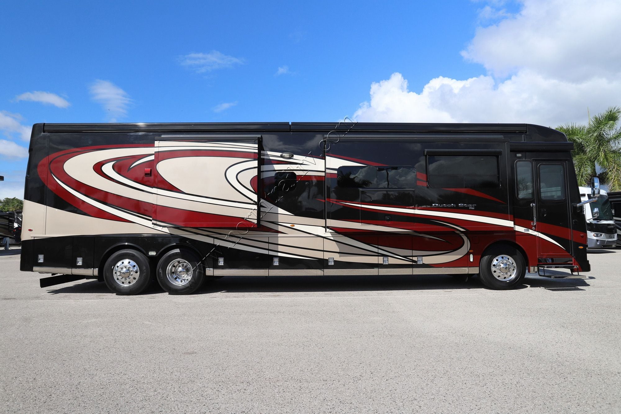 Used 2022 Newmar Dutch Star 4369 Class A  For Sale