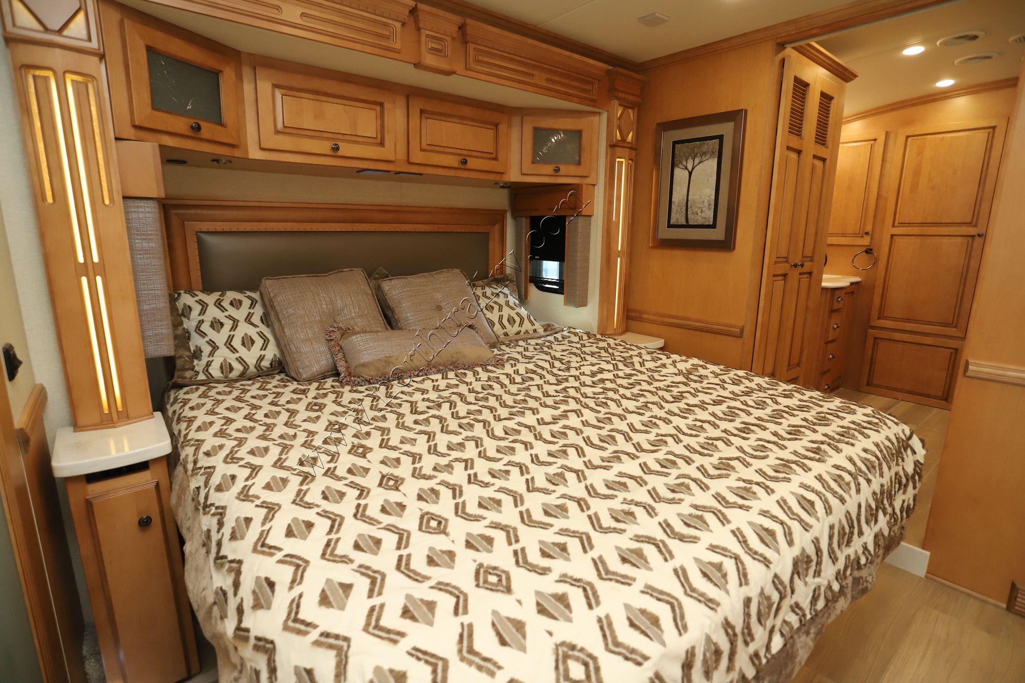 Used 2022 Newmar Dutch Star 4369 Class A  For Sale