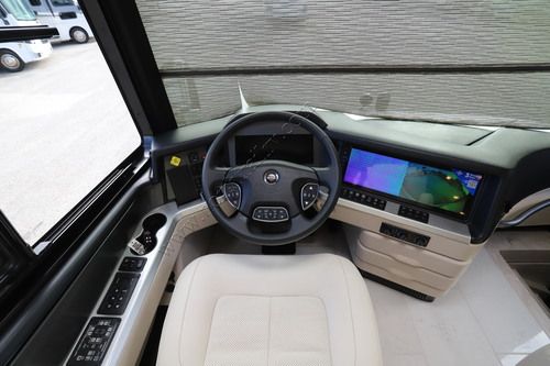 2027 Newmar London Aire 4540