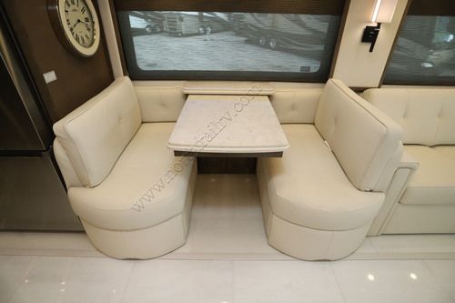 2027 Newmar London Aire 4540