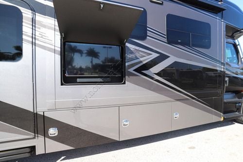 2027 Renegade Rv Explorer 42RB