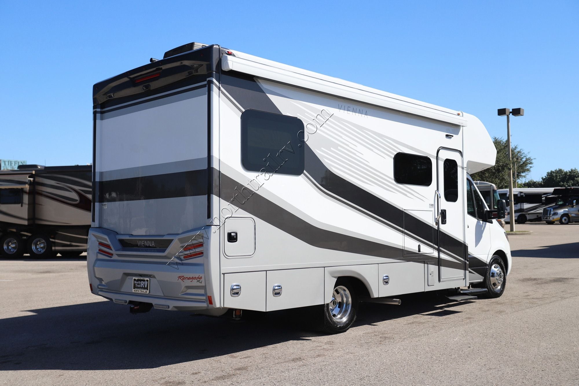 New 2027 Renegade Rv Vienna 25TBC Class C  For Sale