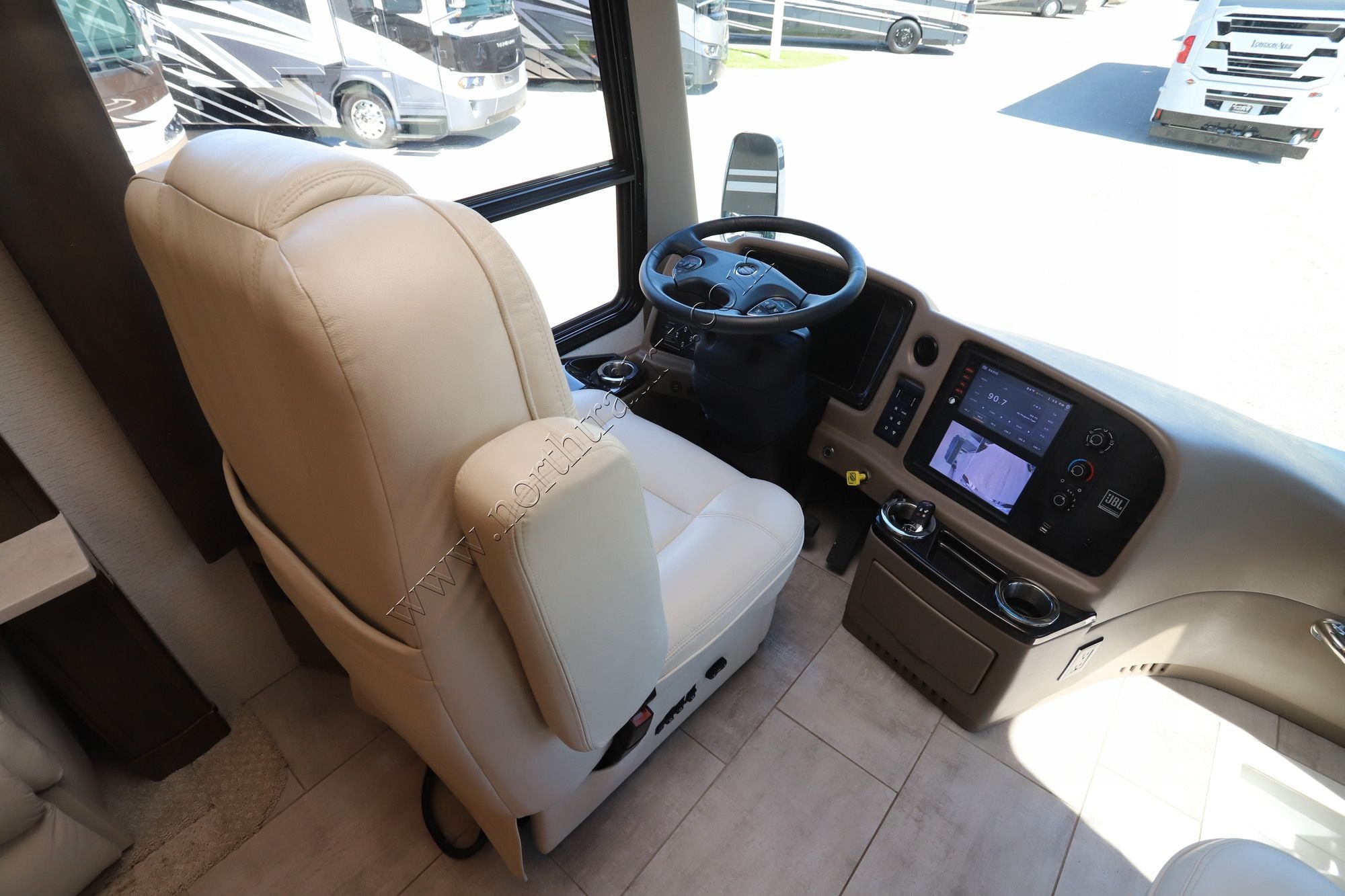 Used 2022 Entegra Anthem 44W Class A  For Sale