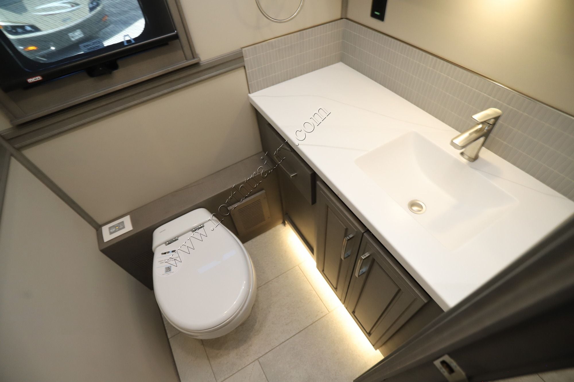New 2027 Renegade Rv Explorer 42RB Super C  For Sale